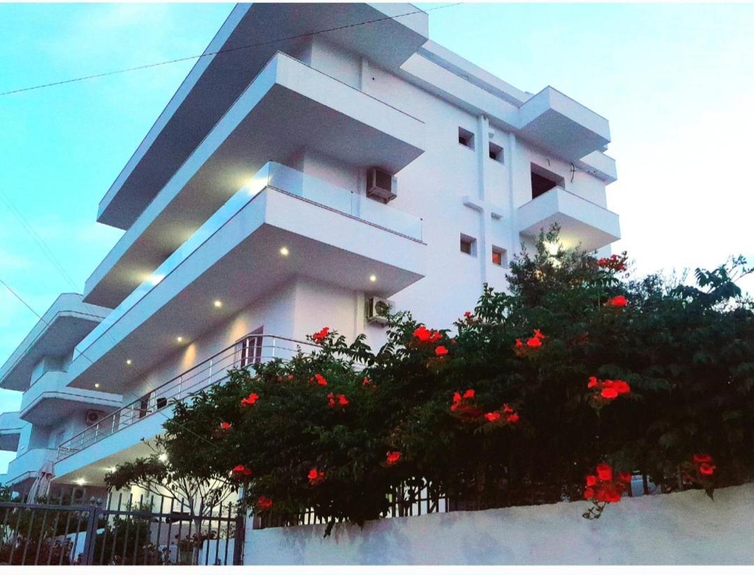 Gb Rooms คซามิล ภายนอก รูปภาพ